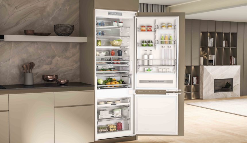 Whirlpool presenta il frigorifero da incasso Space400 Total No Frost
