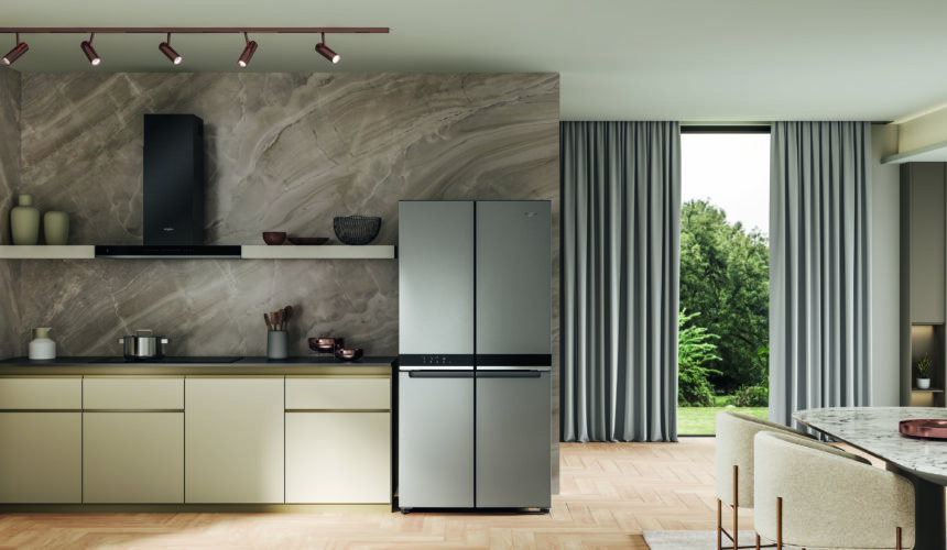 Frigorifero americano 4 porte di Whirlpool