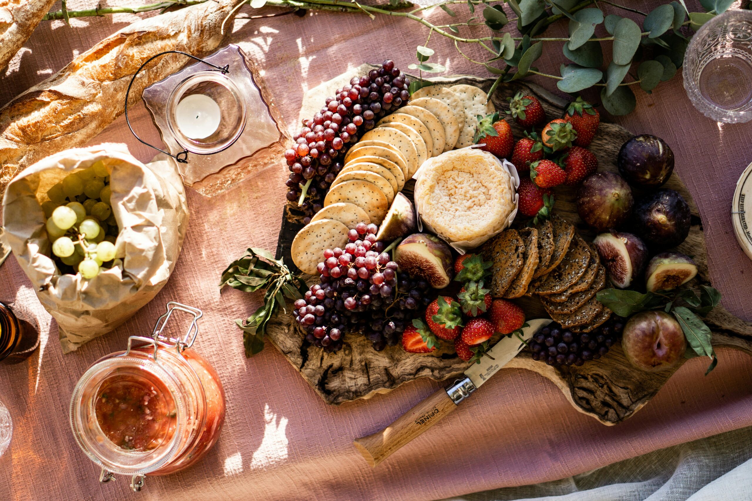 Picnic all'aria aperta con Muitomas e gli indispensabili