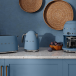 Storm Blue prrima colazione Smeg