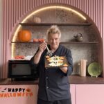 Il Microonde Combinato Samsung Bespoke accende Halloween di gusto e innovazioneIl Microonde Combinato Samsung Bespoke accende Halloween di gusto e innovazione