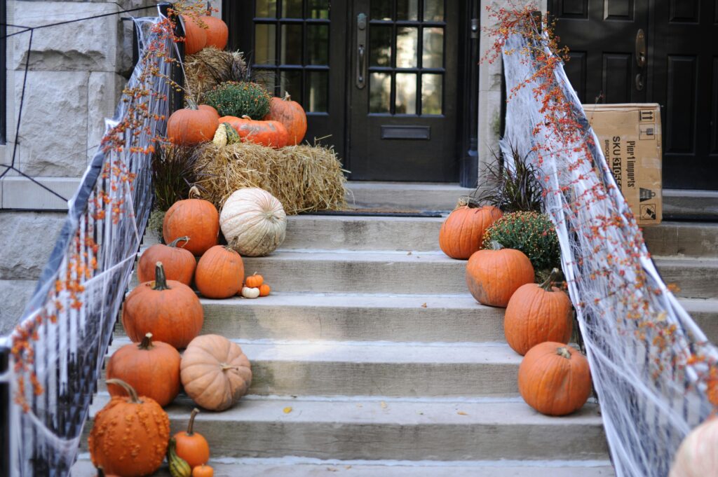 Halloween 2025: tra “micro-viaggi” e mete da brivido