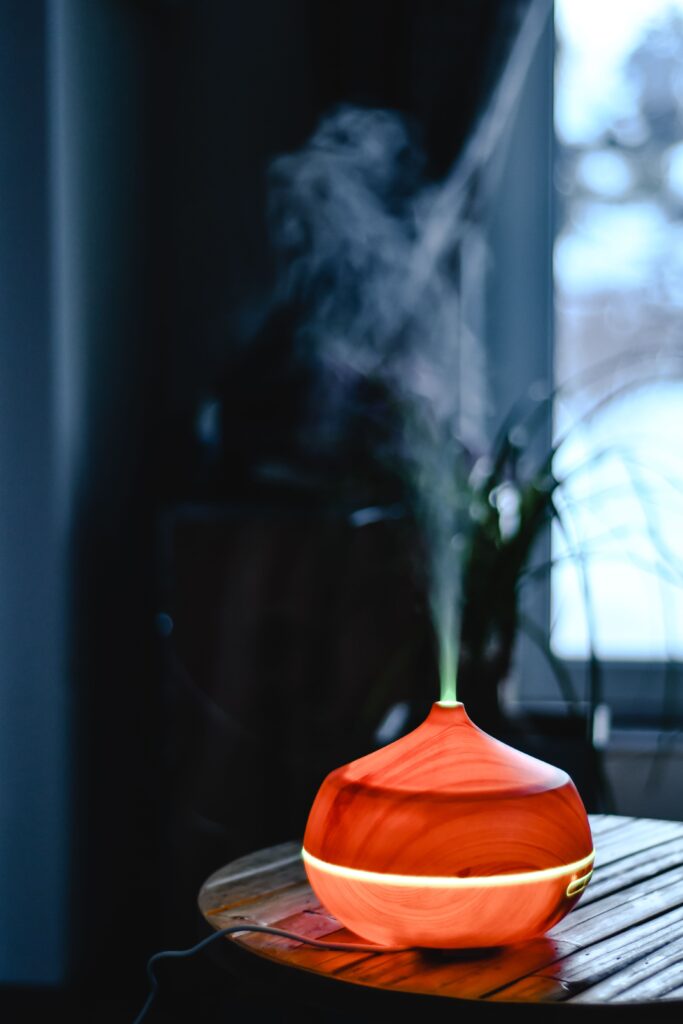 Come rinfrescare l'estate: ventilatori da tavolo, nebulizzatori e piccoli accessori