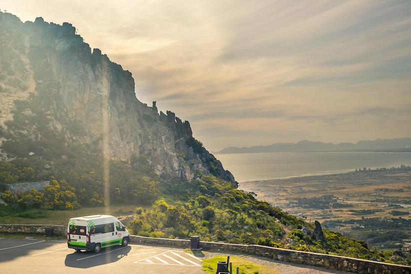 8 mete per un viaggio di nozze on the road all’insegna di avventura e libertà