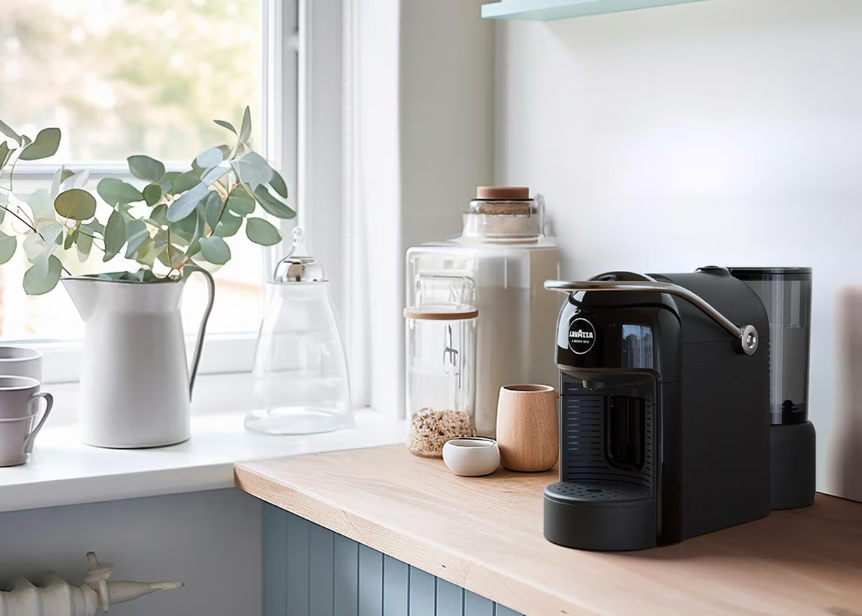 Back to work: cinque macchine per il caff&egrave; che ti danno un ottimo buongiorno
